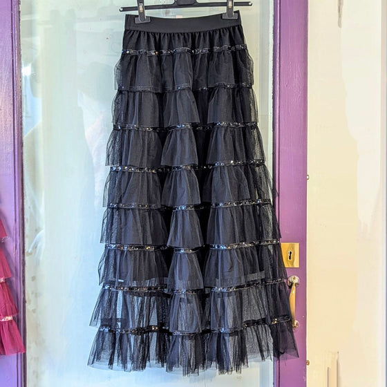 Long tiered tulle skirt | Black