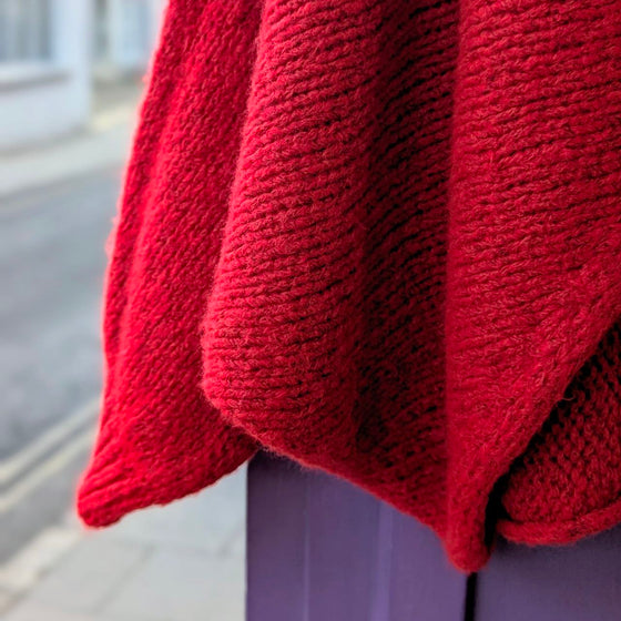 Cross over jumper | Scarlet red