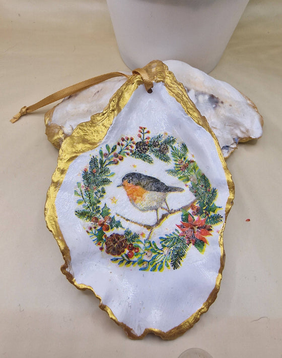 NEW Christmas Ornament Robin Redbreast Oyster Shell