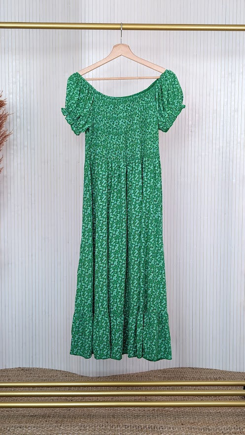 Shirred Ditsy viscose dress in green