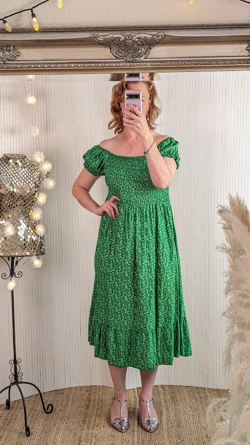 Shirred Ditsy viscose dress in green