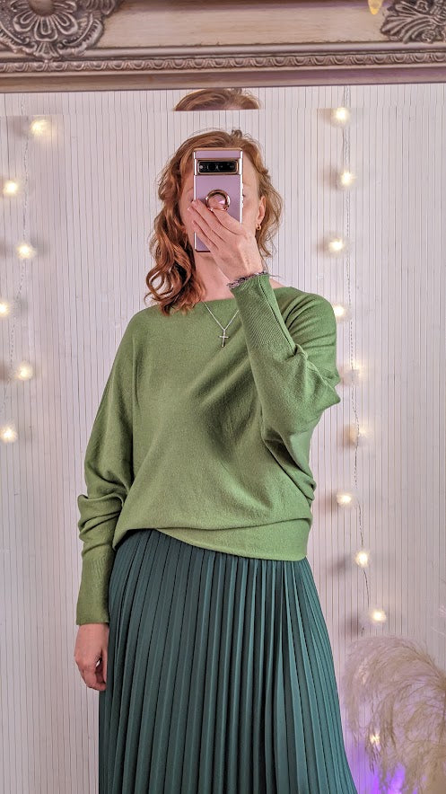 Soft fine knit jumper | Lime green