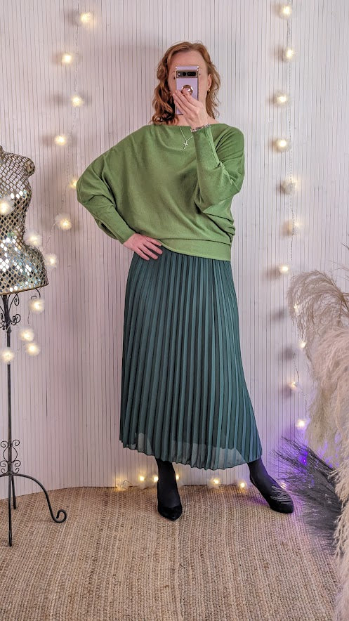 Soft fine knit jumper | Lime green