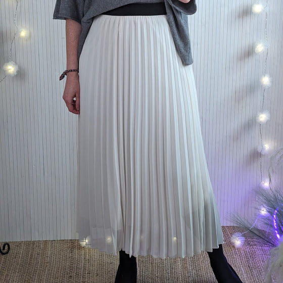 Pleated lined skirt | Cream