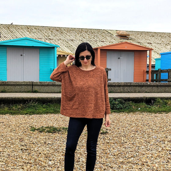 One pocket tweed top| Rust