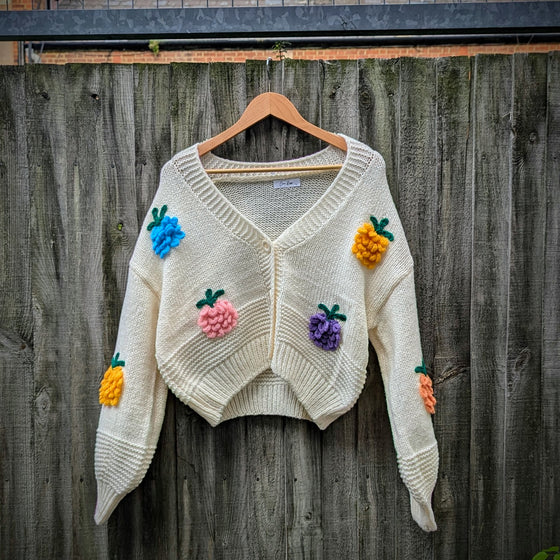 Pineapple cardi | V-neck button down