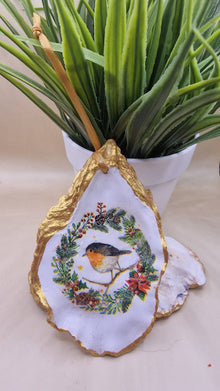  NEW Christmas Ornament Robin Redbreast Oyster Shell