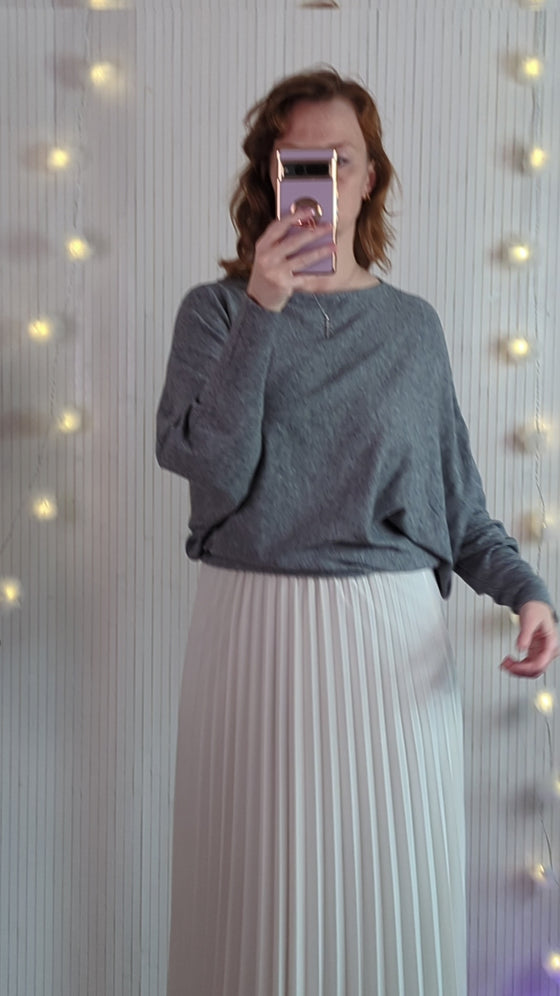 Soft fine knit jumper | Grey